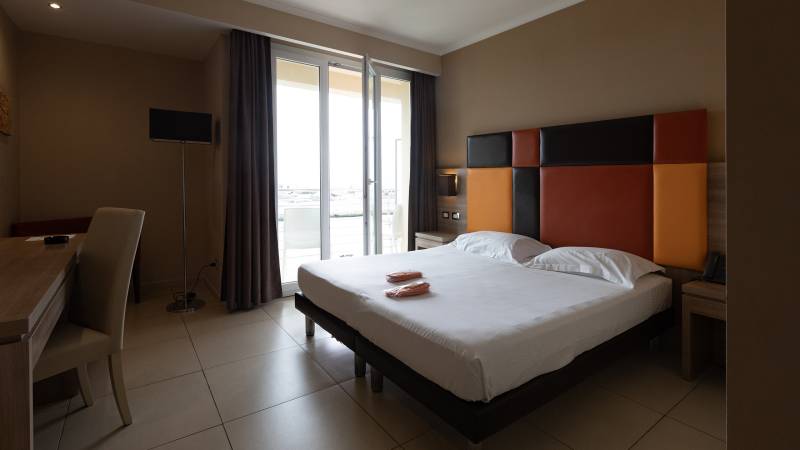 3R6A6428--copia--Hotel-Tiber-Fiumicino